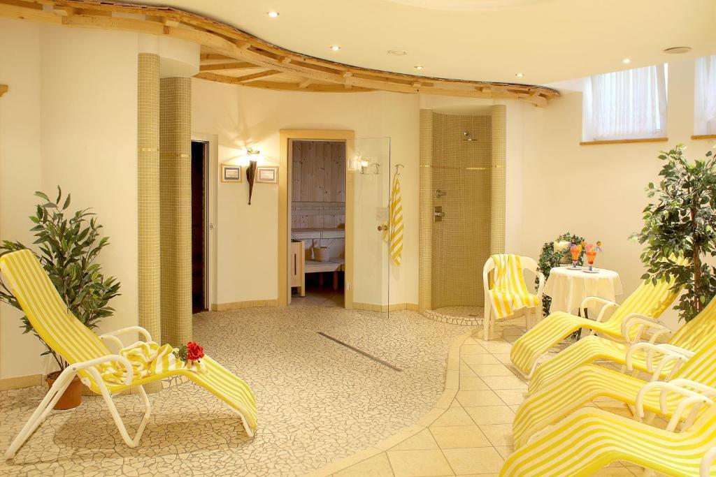 Hotel Andechserhof & Mountain Sky Laion Quarto foto